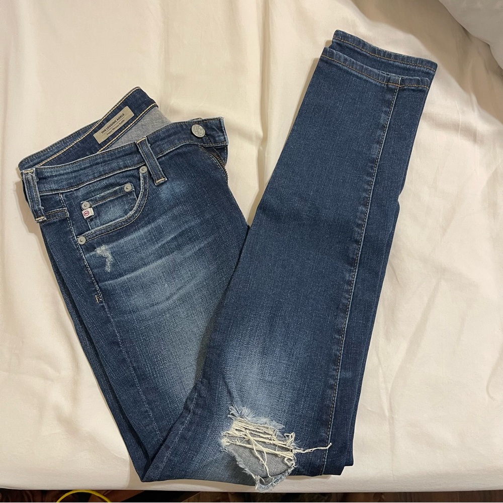 Women's Dark Wash Distressed Jeans